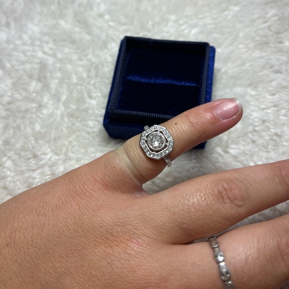 NEW Diamond Ring - Picture 4 of 4